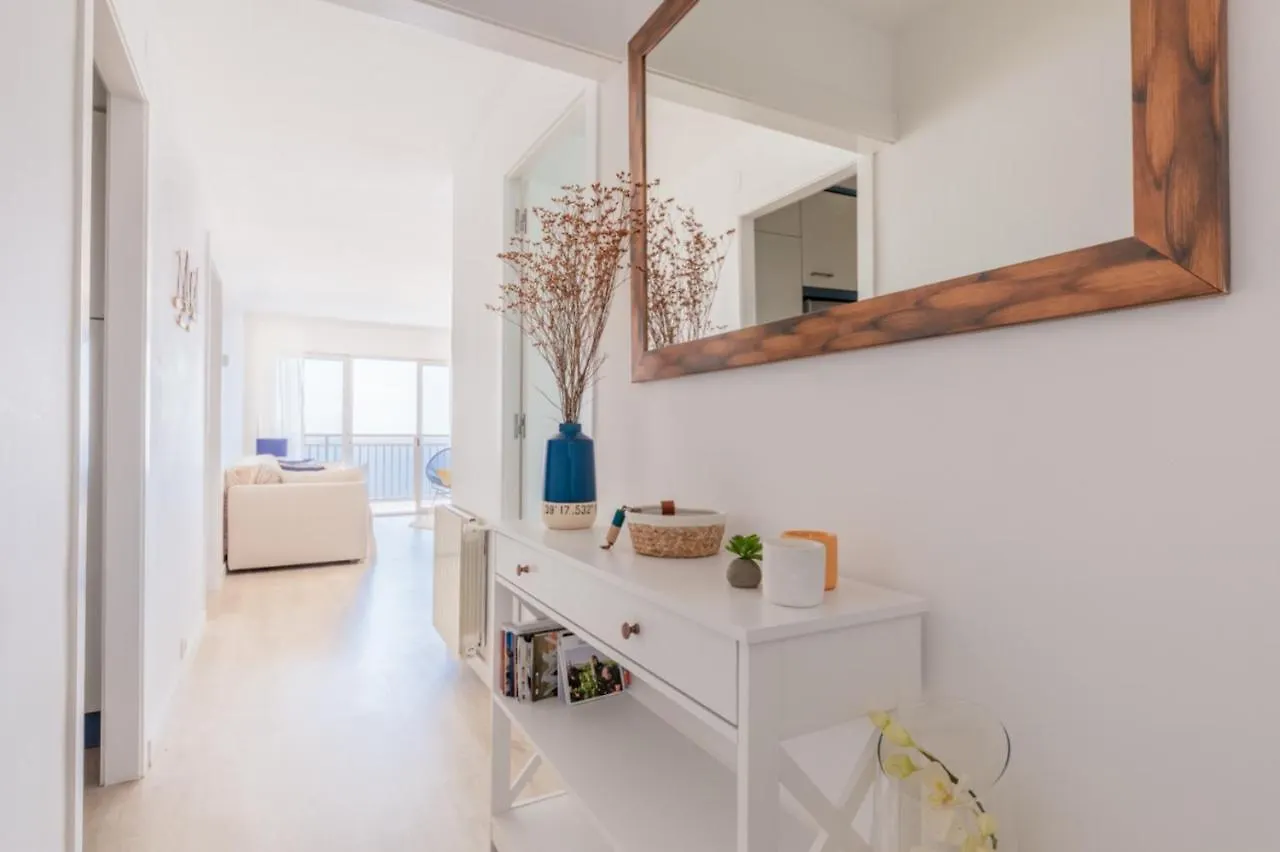 Precioso apartamento con piscina y vistas al mar Sant Feliu de Guíxols 0*,  España