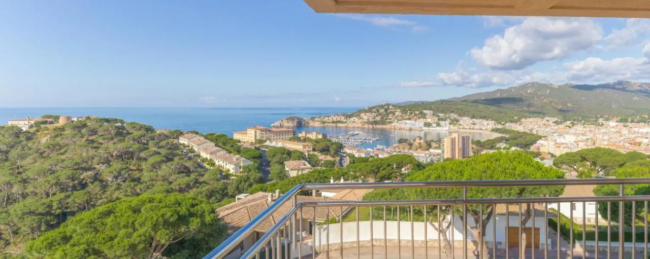Precioso apartamento con piscina y vistas al mar Sant Feliu de Guíxols 0*,  España