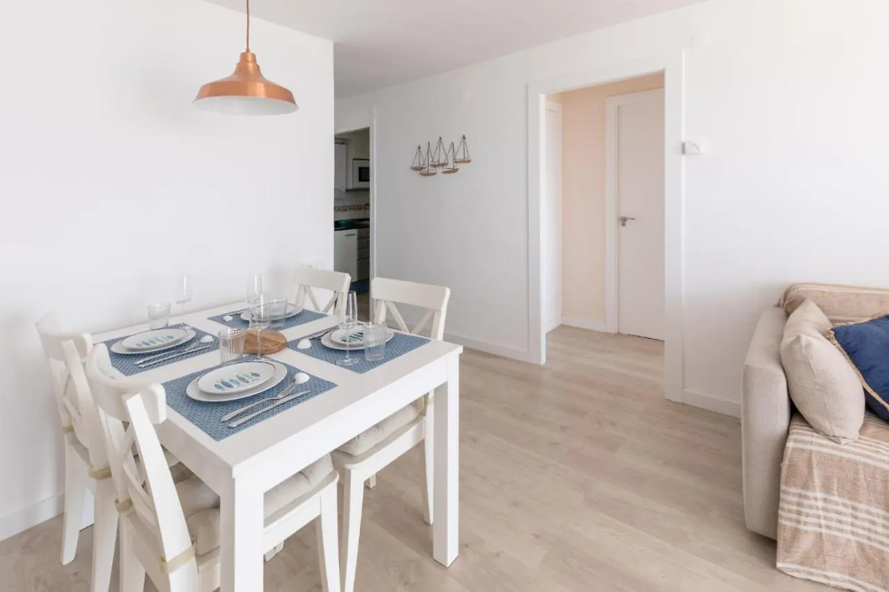 Precioso apartamento con piscina y vistas al mar Sant Feliu de Guíxols